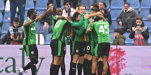 Impresa Sassuolo contro l'Atalanta in dieci senza Pinamonti: Koné e Thorstvedt lanciano Grosso