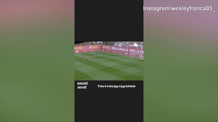 Roma, Wesley replica il gol alla Juve in allenamento