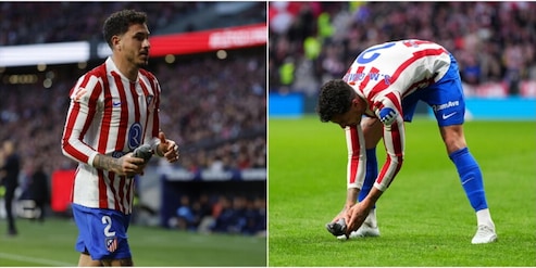 Gimenez salva un uccello ferito in campo da una pallonata durante Atletico Madrid-Real Sociedad: ovazione dello stadio