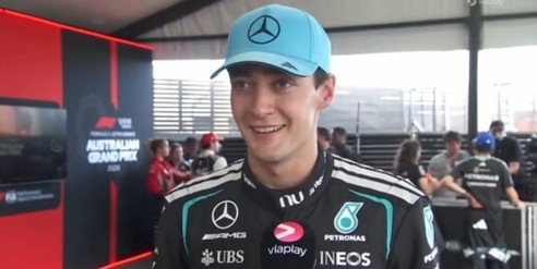 Russell attacca Hamilton sulla Mercedes illegale: "Stai zitto e pensa alla tua Ferrari!"