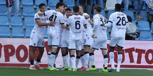 Il Bologna vince a Sassuolo ma si fa male Skorupski: allarme in vista della Roma