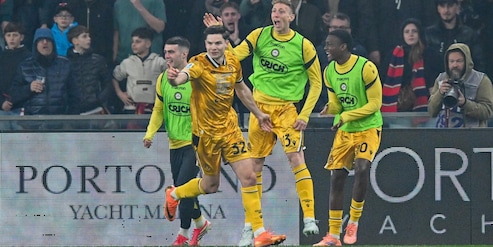 L'Udinese supera il Genoa. Il Napoli batte di misura il Cagliari