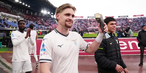 Lazio, Taylor blindato: è tra i pochi intoccabili per la ricostruzione. Contratto a salire