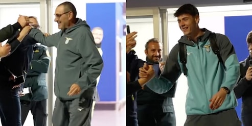 Motta osannato, Sarri abbraccia tutti: la festa dei tifosi della Lazio a Fiumicino