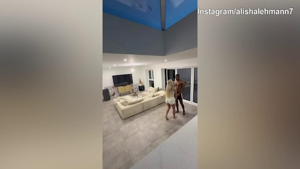 Alisha Lehmann e McKenzie, che palleggi in casa!