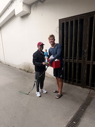 De Bruyne, McTominay e Hojlund, un omaggio speciale da San Gregorio Armeno