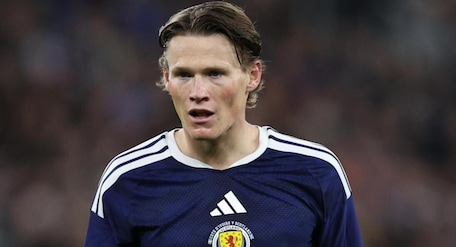 Allarme Scozia, problema per McTominay prima dell'esordio con Haiti: costretto a viaggiare da solo
