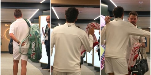 La corsa per ridare l'asciugamano a Wawrinka e poi l'abbraccio bellissimo: Berrettini emoziona Wimbledon
