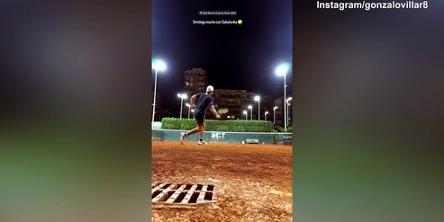 Roma, l'ex Villar si diverte a tennis