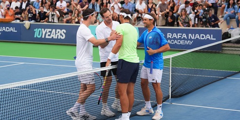 Nadal torna in campo per la festa della sua Academy: che spettacolo a Maiorca
