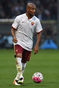 Maicon part time: la Roma ora riflette