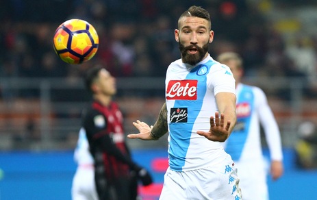 Calciomercato Napoli, Tonelli conteso da Chievo e Hellas