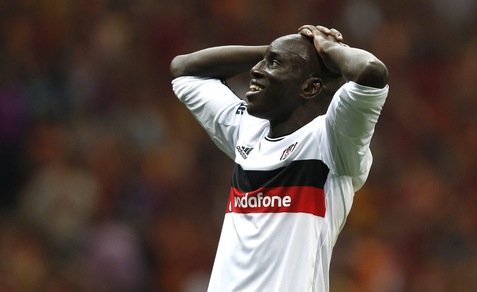 Calciomercato estero: Demba Ba torna al Besiktas, Onyewu ricomincia da Philadelphia