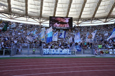 Lazio, gli ultras attaccano Biglia e Keita: «Chi vuole se ne vada subito»