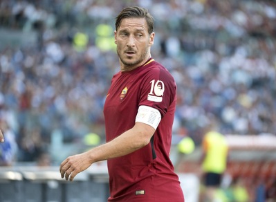 Roma, Totti torna a Trigoria: colloquio sul futuro con Monchi