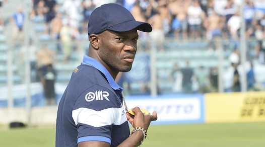 Brescia, ufficiale: esonerato Suazo. Al suo posto Corini