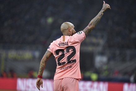 "Vidal vicino all'addio al Barcellona: l'Inter si avvicina"