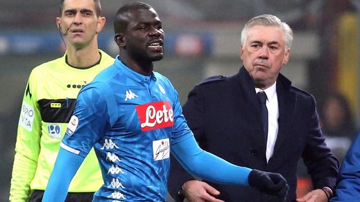 Napoli, pronte 10 mila maschere di Koulibaly al San Paolo