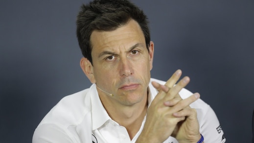 Toto Wolff: "Io e la Mercedes pronti a rimanere dopo il 2020"