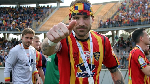 Lecce-La Mantia, il matrimonio continua: rinnovo fino al 2022 con opzione