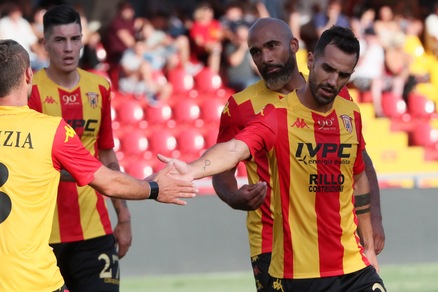Benevento a forza 6 con il Castrovillari: doppietta per Marco Sau