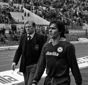 Royal Derby Lazio-Roma, vota il tuo idolo giallorosso della storia del derby della Capitale Royal Derby Lazio-Roma, vota il tuo idolo giallorosso della storia del derby della Capitale