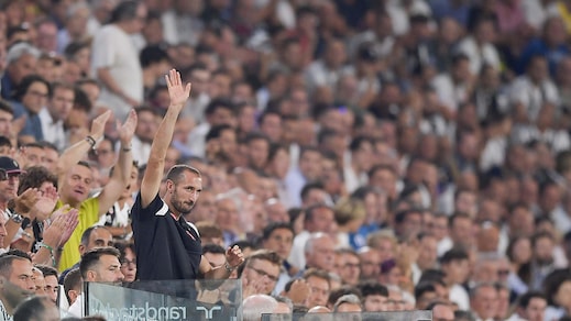 Juve, Sarri ne convoca 24 per la Supercoppa Italiana: c'è Chiellini