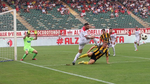 Viterbese, ceduto Antezza alla Paganese