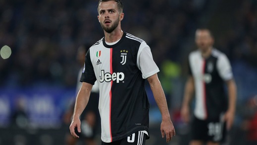 Pjanic critico: “Juve, questo è un passo indietro”