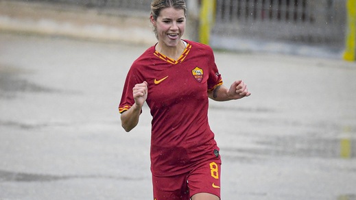 Roma a valanga: contro l'Orobica finisce 6-0 con dedica speciale