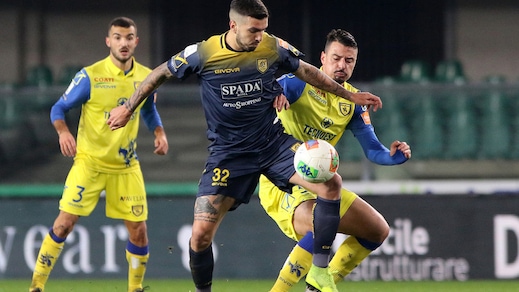 Juve Stabia, super rimonta nel segno di Forte: 3-2 esterno al Chievo