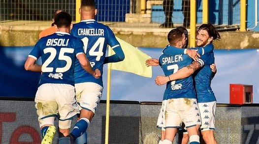 Brescia-Lecce 3-0: Gabriel da incubo, festa Corini