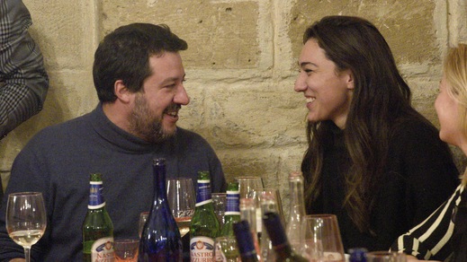 Firenze, ladri in villa Verdini: annerita foto di Salvini