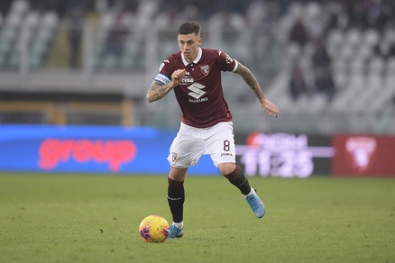 Torino, Baselli si ferma: distorsione al ginocchio