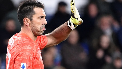 Juve, Buffon: "Non penso a smettere, mi sento un punto di riferimento"