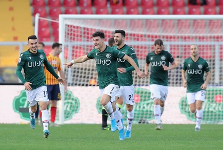 Il Lecce cade col Bologna. Balotelli entra e segna, ma Parma-Brescia termina 1-1