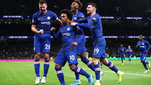 Tottenham-Chelsea 0-2: Willian stende Mourinho. Manchester United travolto dal Watford