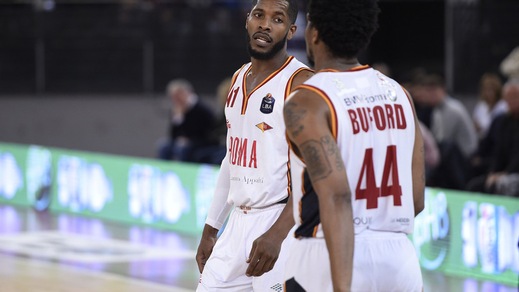Roma asfaltata da Brescia, Sassari piega la Virtus Bologna. Vince anche Milano