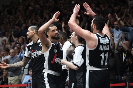 La Virtus Bologna annienta la Fortitudo nel derby
