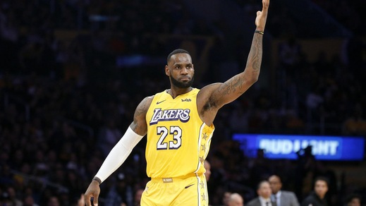 Nba, vincono Thunder e Pelicans. LeBron James mostruoso: 9mila assist in carriera