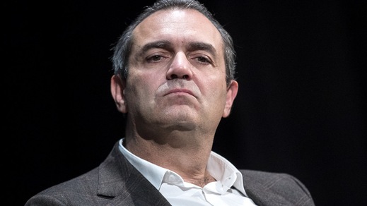 De Magistris: "Indietro rispetto alle aspettative, a Napoli serve una grande squadra"