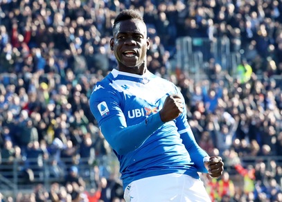 Balotelli firma un record: suoi i primi gol degli anni Dieci e Venti