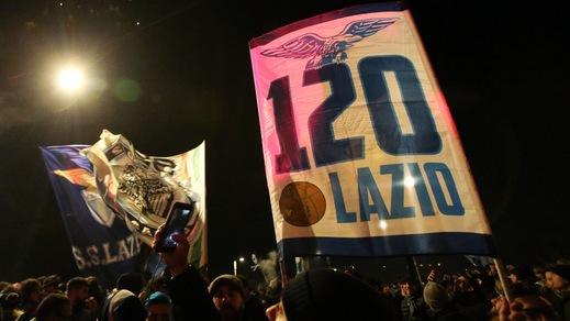 Lazio, niente compleanno alla mezzanotte. Ma i tifosi pensano all'alternativa