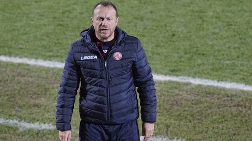 Livorno, Breda esonerato di nuovo: panchina a Filippini