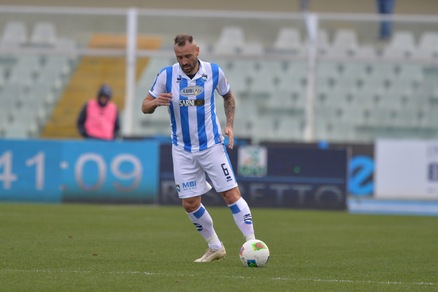 Coronavirus, Scognamiglio: "Annullare tutto e ricominciare l’anno prossimo"