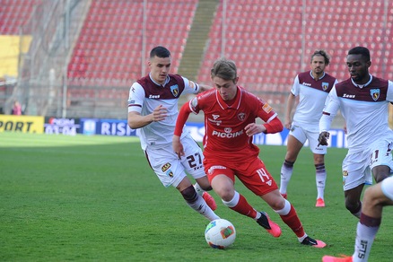 Perugia, Nicolussi Caviglia: "Studio Crujiff e sogno la Juve"