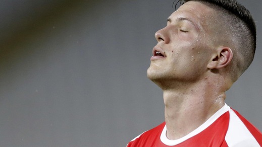 "Real Madrid, Jovic torna all'Eintracht in prestito"