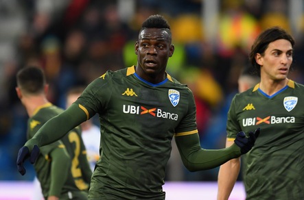 Brescia, Balotelli torna ad allenarsi ma non con la squadra