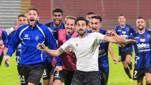 Renate, il ds Obbedio rinnova il contratto