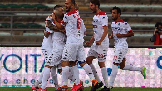 Serie C, Palermo-Teramo 1-1. Poker del Bari, ok l'Avellino